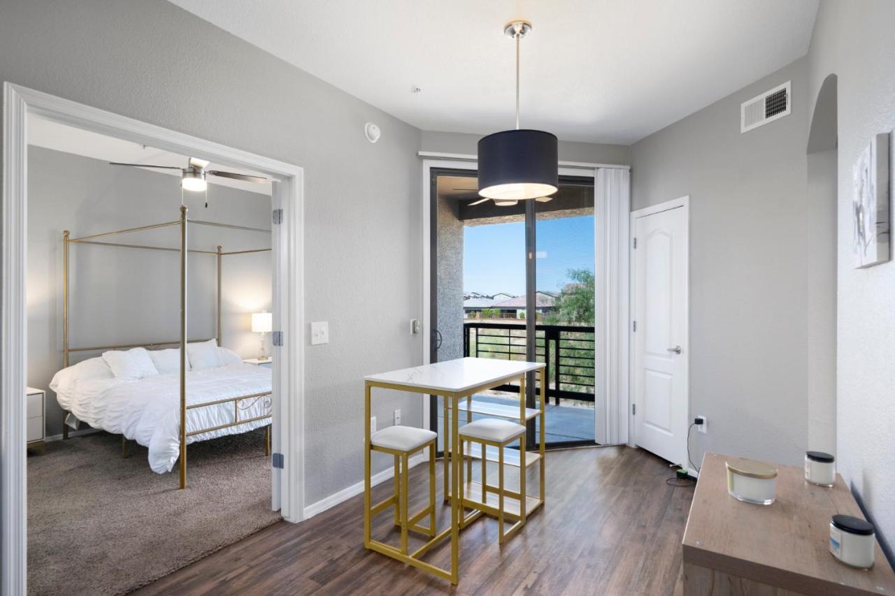 Luxury Mountain View 2Br With Balcony Located In Scottsdale Apartamento Exterior foto